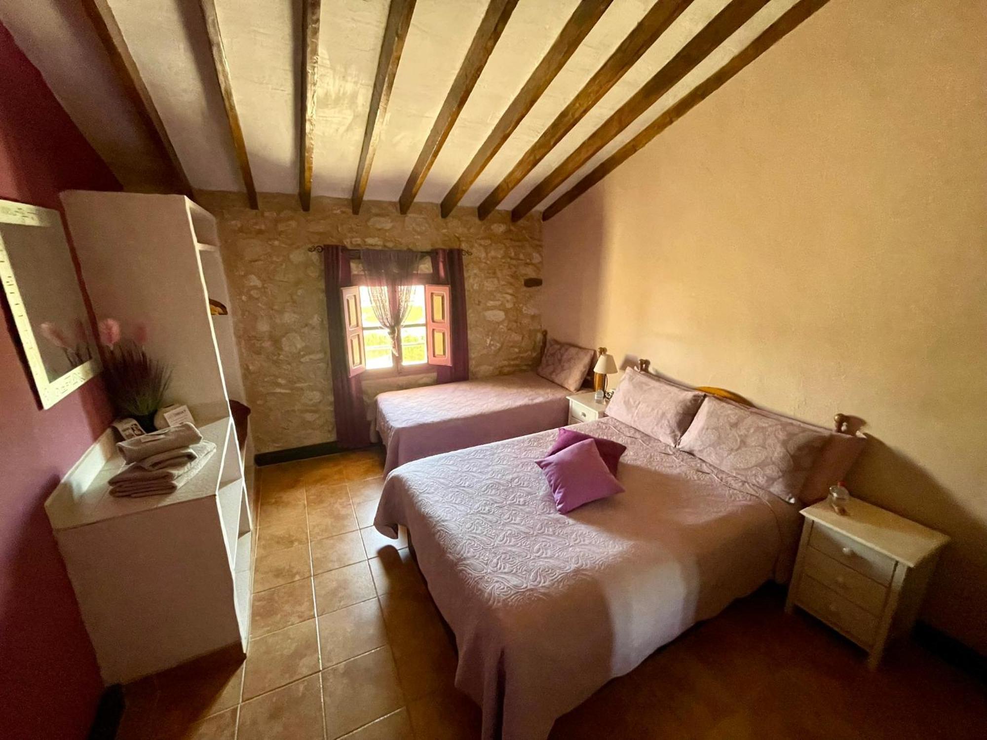 Casa Rural Ubeda - B&B - Pinoso-Alicante Eksteriør billede